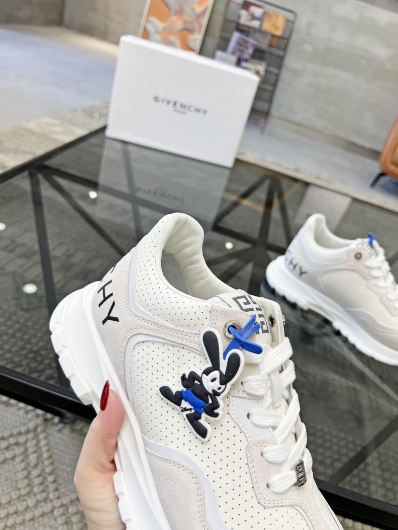 Givenchy Sneakers